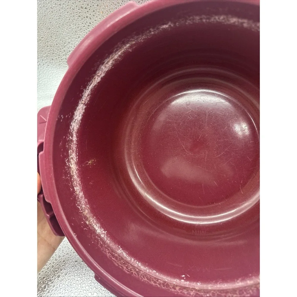 Tupperware Microwave Pressure Cooker 3 Quart Burgundy 2014 7643A-2